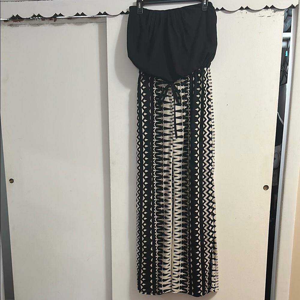 Black and White Patterned Women's Jumper